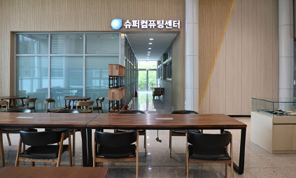 ���ڰ� ���ǹ� �߽� ���� AI���硯 �缺�Ѵ�